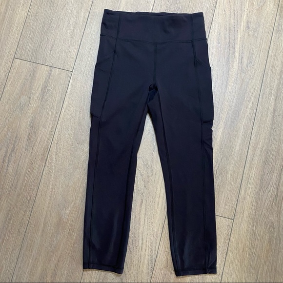 LULULEMON black Invigorate High-Rise Crop 23” 6 - Picture 2 of 9